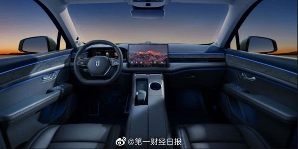 华为不造车的商业逻辑：站在微笑曲线高端为车企助攻（2）