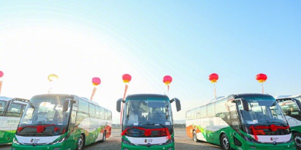 他们在另一个赛场上夺冠，“氢”车上阵助绿色冬奥！